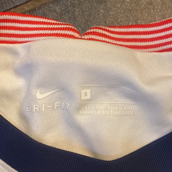 Nike Official USWNT soccer jersey. FOR SALE!! - Picture 4 of 8